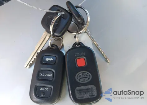 2003 Toyota Camry Le from USA, damaged, VIN 4T1BE32KX3U676457